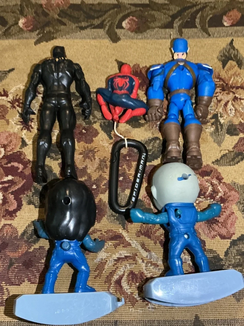 5 Marvel Action Figures toy Lot black panther spiderman captain america and more